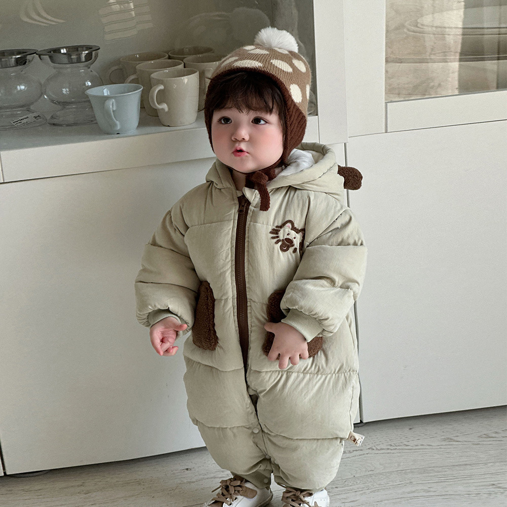 2024 nuevo bebé de invierno bebé coreano de dibujos animados lindo gato grueso cálido cómodo abrigo de algodón de una pieza suave