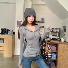 纯欲修身连帽长袖T恤女2025秋季新款收腰显瘦舒适百搭打底衫上衣