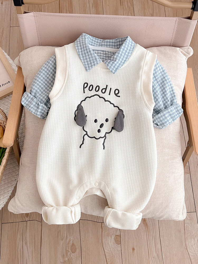 赤ちゃんの春と秋の連体服春の男の赤ちゃんの漫画のストラップのセット
