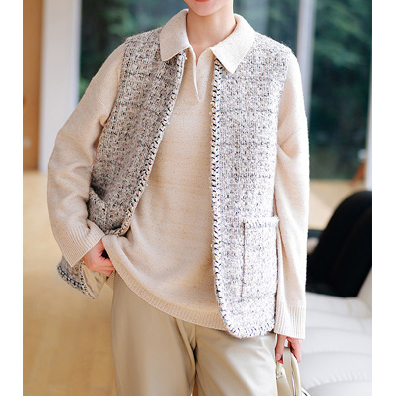 Retro Tweed Sleeveless Wool Vest Coat for Women 2026 Fall/Winter New Round Neck Hidden Button Layered Vest Top