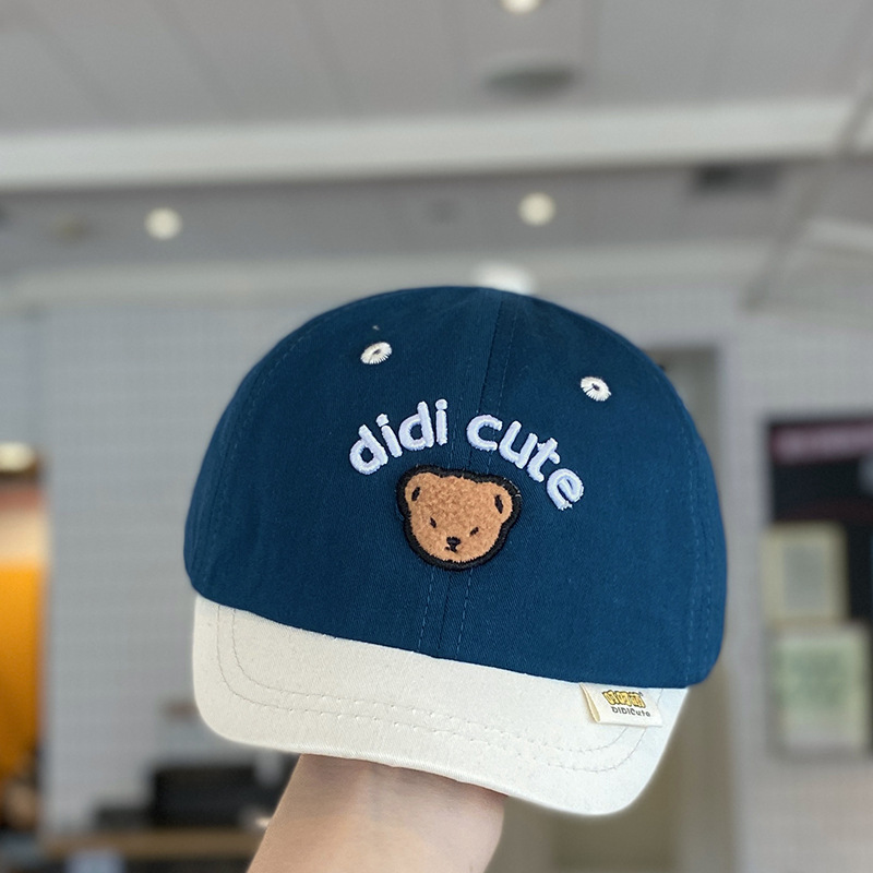 Sombrero de bebé primavera y otoño estilo delgado estilo coreano sombrero de visera de ala corta niños y niñas sombreado protector solar béisbol para bebés marea de primavera