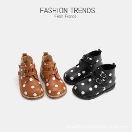 童皮鞋;童皮靴;童凉鞋