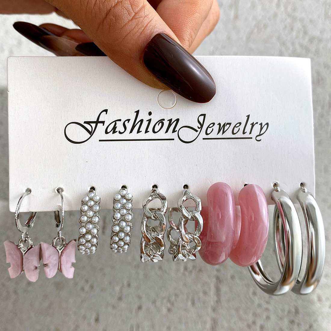 欧美跨境新款珍珠女士耳环 复古金色耳圈套装6件套Earrings Set 欧美跨境新款珍珠女士耳环 复古金色耳圈套装6件套Earrings Set