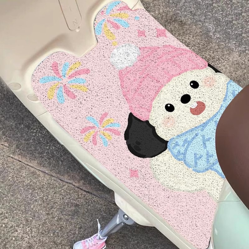 卡通可爱通用型电动车脚踏板垫子丝圈可裁剪蹭土电动车脚垫耐脏