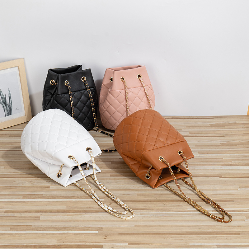 2023 New Chanel-style Herringbone Embroidered Strap Crossbody Bucket Bag Fashion Minimalist Small Handbag Gift Bag Wholesale