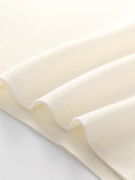 Woolen knitted body-friendly short sleeve T-shirt
