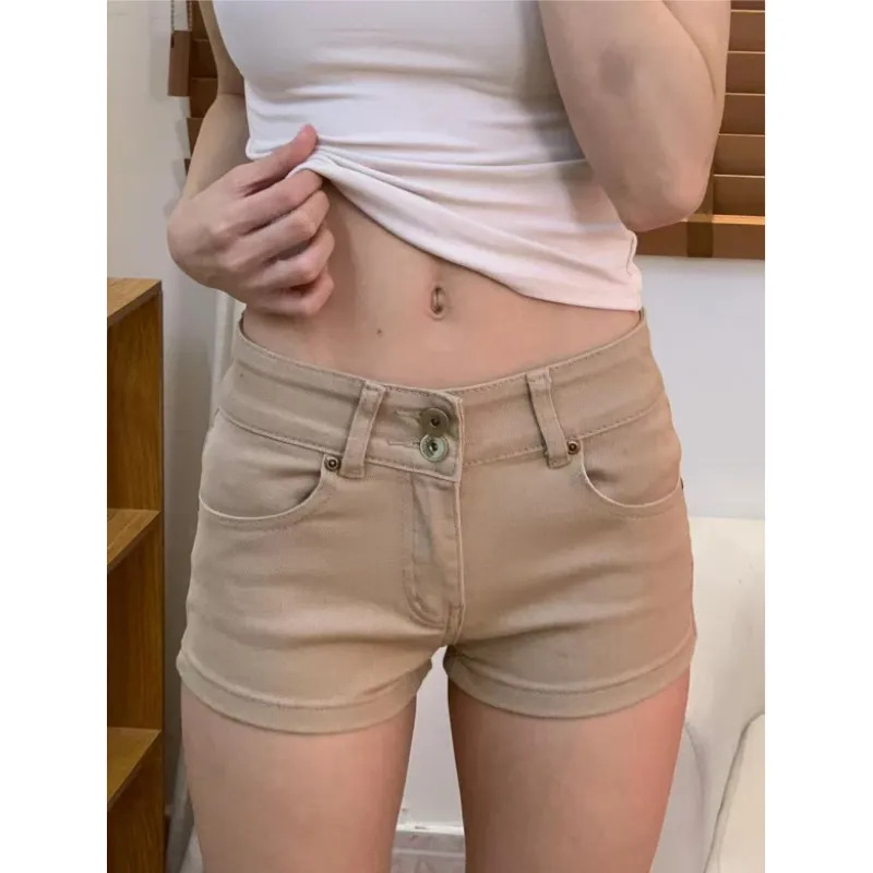 American-Style Khaki Low-Waist Denim Shorts for Women, 2026 Summer New Hot Girl Style, Slim Fit, Stretchy, Flattering, Hip-Hugging Hot Pants American-Style Khaki Low-Waist Denim Shorts for Women, 2026 Summer New Hot Girl Style, Slim Fit, Stretchy, Flattering, Hip-Hugging Hot Pants