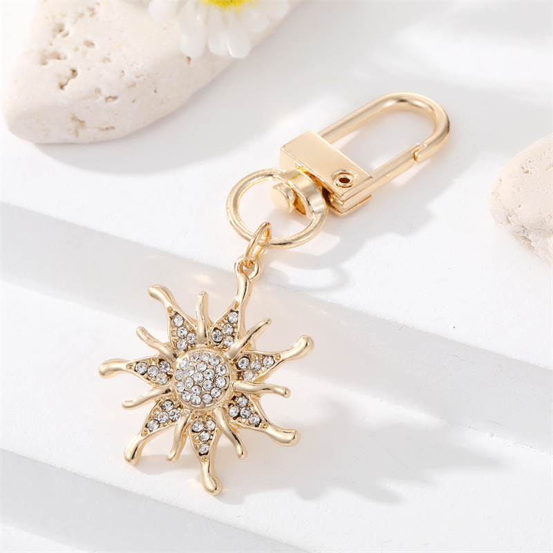 Keychain Classification Drill Alloy Sunflower Lightning Cross Blue Eyes Keychain