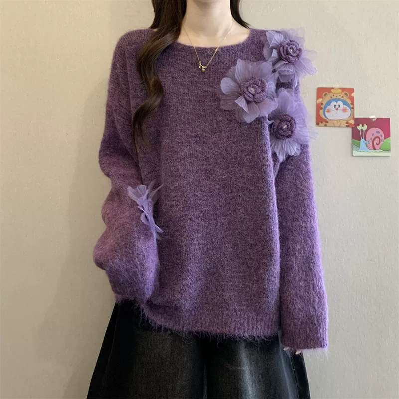 High-end knitted sweater with floral pattern, purple color, new autumn/winter style, plus-size women's clothing, loose and thick knit sweater for fuller figures