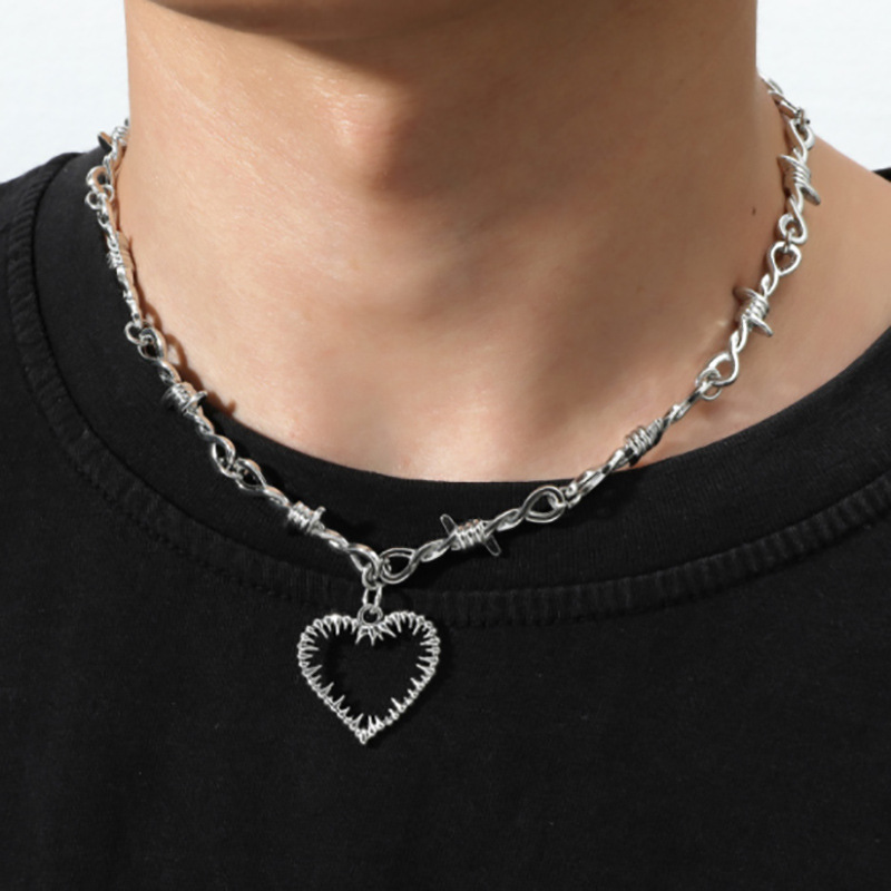 Alloy Material Fashion Heart Shape Alloy Plating Unisex Pendant Necklace