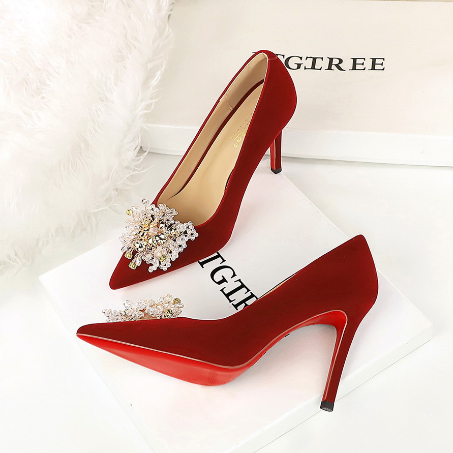 8355-H96 New Chinese Style Thin Heel Shallow Mouth Women's Suede Pointed Toe Wedding Shoes Red Ultra High Heels_vogvips.com