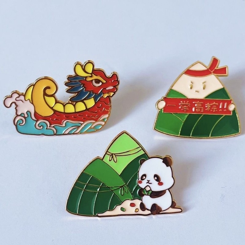 中式端午节熊猫吃粽合金金属烤漆徽章定制包包衣服佩戴饰品|undefined