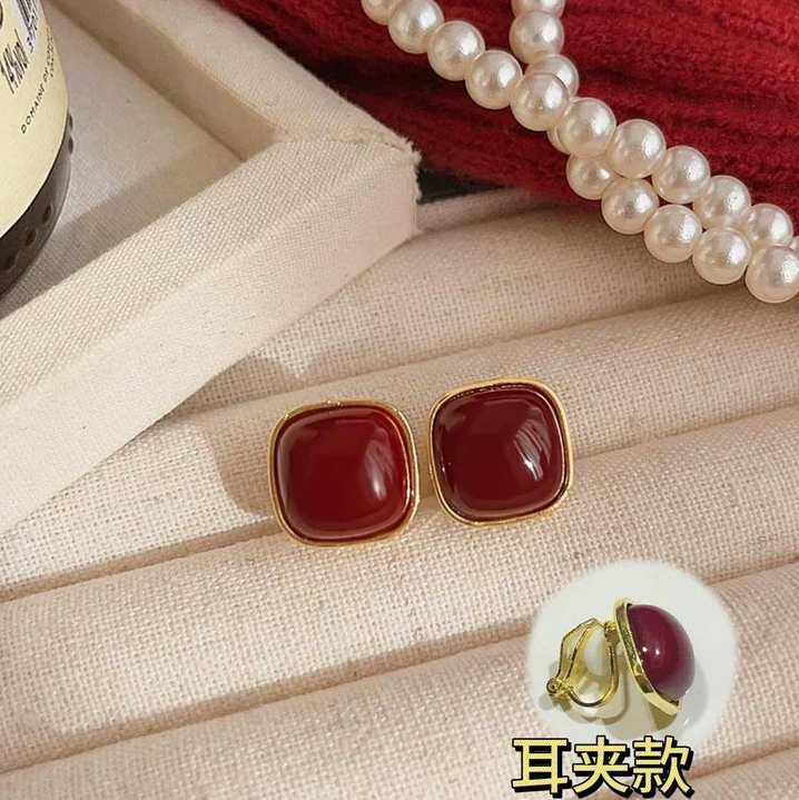 Ушные клипсы ретро, универсальные серьги из жемчуга, без пирсинга