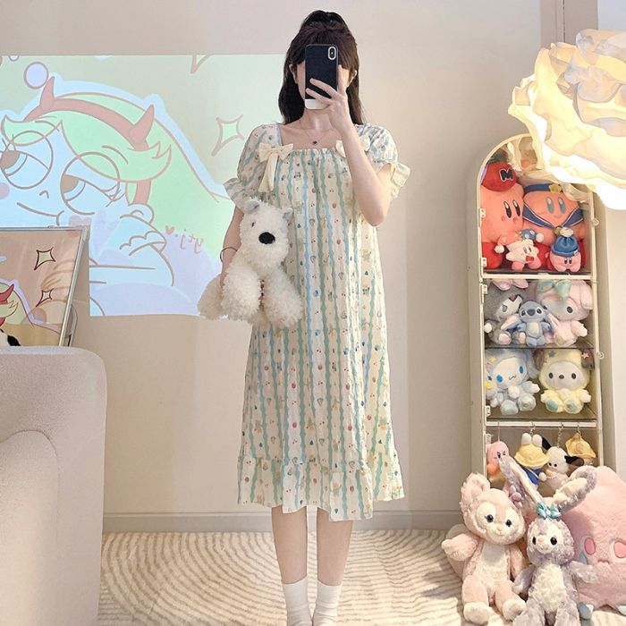 Pijamas transfronterizos al por mayor con almohadillas para el pecho para mujeres verano nuevo estilo de espuma camisón de manga corta ropa para el hogar ropa exterior dulce y linda