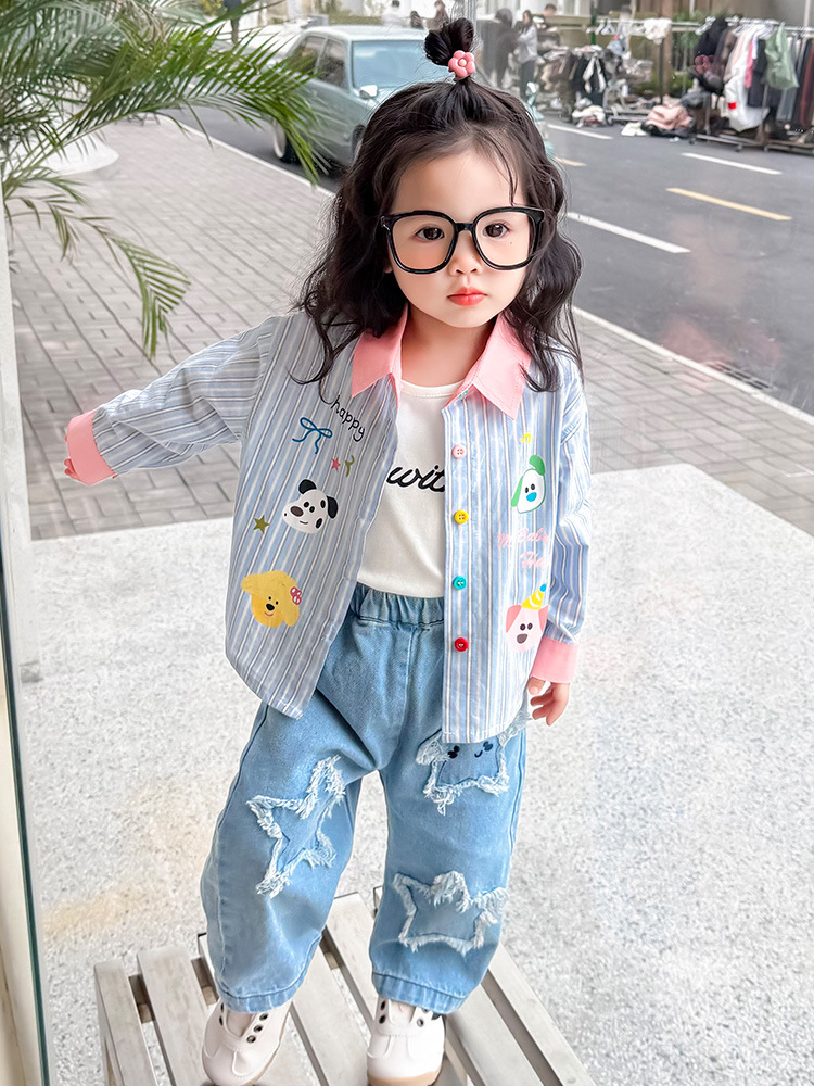 Camisa para niña primavera 2025 nueva camisa de manga larga para bebé de estilo occidental primavera y otoño chaqueta a rayas para niña