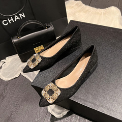 法式小碼高跟鞋2023年婚鞋女水鑽扣尖頭粗跟單鞋仙女風大碼女鞋41