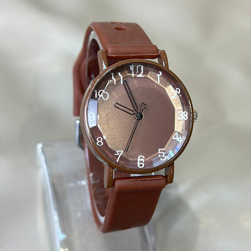 New Fashionable Korean Style Quartz Watch with Silicone Strap for Women, Simple Sports Watch for Students, Wholesale 
