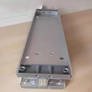 busbar duct intensive busbar duct plug-in type closed fire-resistant type waterproof three-phase five-wire four-wire busbar duct