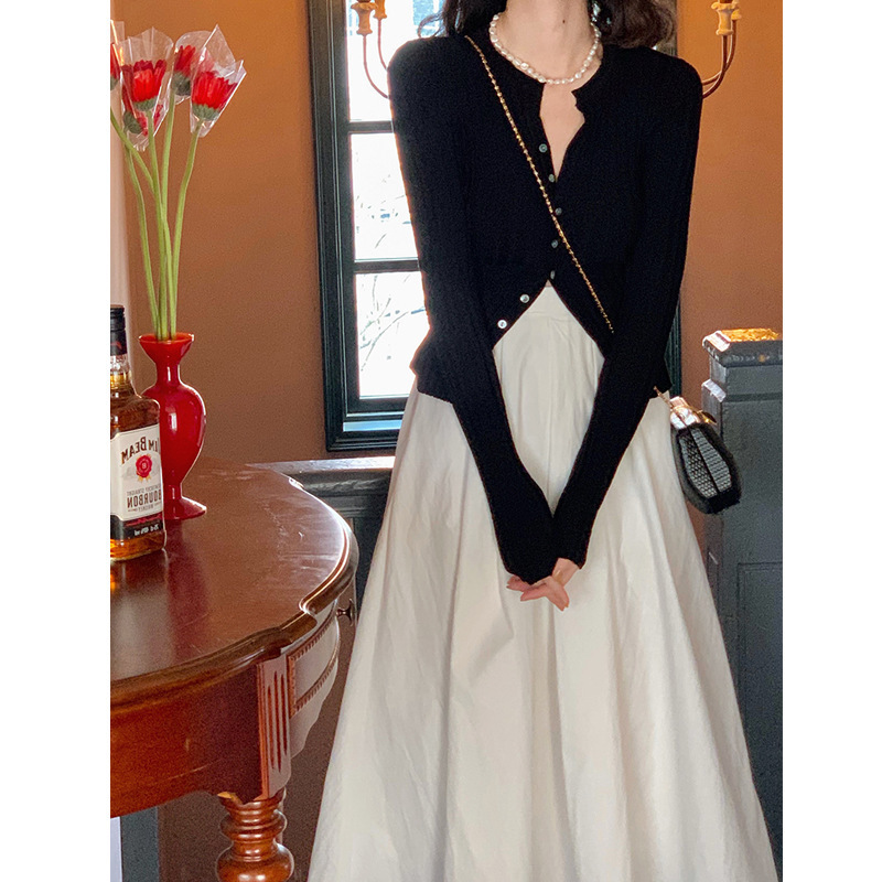 French Retro Skirt Women's Summer 2025 Spring & Fall New Style Artistic Pleated A-Line Mid-Length High-Waist Slim Umbrella Skirt