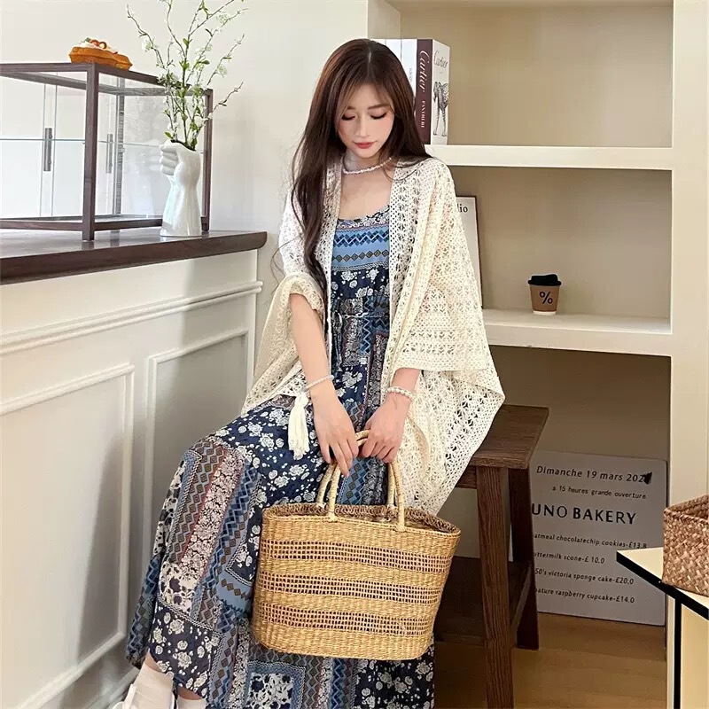 Hollow Retro Ethnic Holiday Style Women's Knitted Tassel Cardigan Women's Thin Spring and Autumn Shawl with Lace Shawl