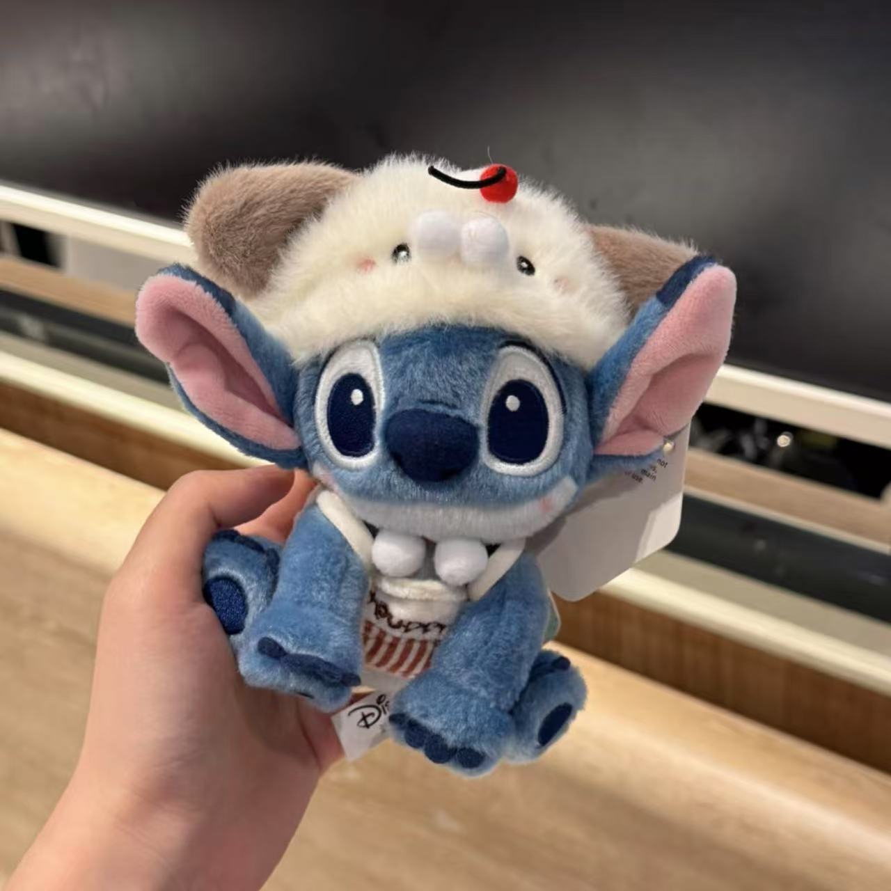 Genuino lindo Stitch Star Baby dibujos animados muñeco de peluche Stitch colgante llavero muñeca colgante regalo