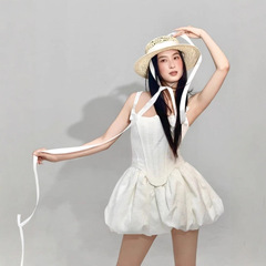 徐如蓝 包上恩同款小众25ss新款 鱼骨收腰千金感显瘦小个子花苞裙
