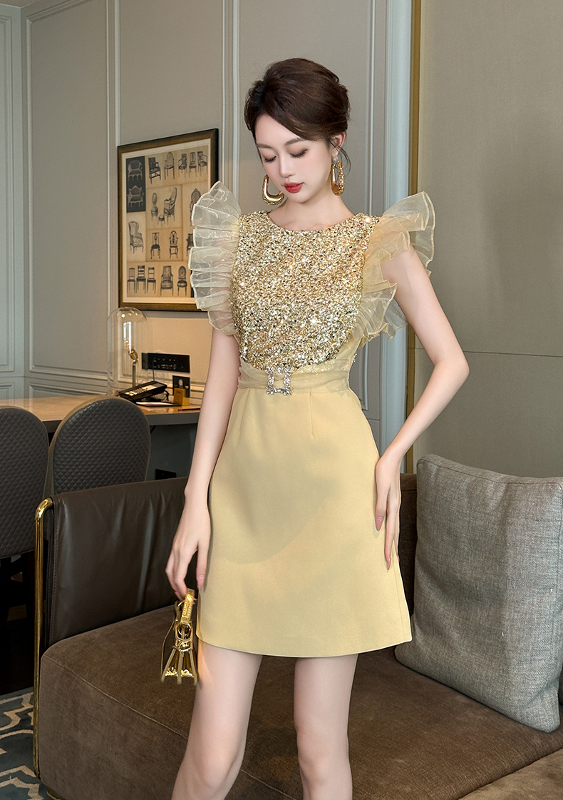 Váy đầm ôm body sequin tay bồng mùa hè 2026 dáng nhỏ — Màu vàng kim chi tiết 11