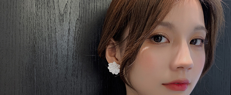 Alloy Material 1 Pair Retro Flower Arylic Alloy Ear Studs