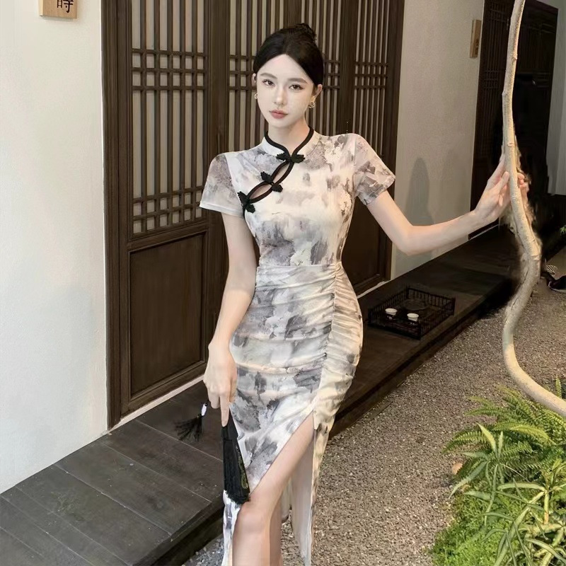 2024 vintage National fashion printed improved cheongsam high slit daily hip pleated waist mid-length dress