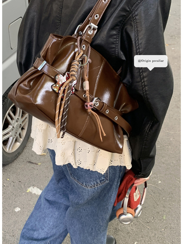复古简约腋下包包女2025新款大容量通勤包百搭单肩托特包一件代发|undefined