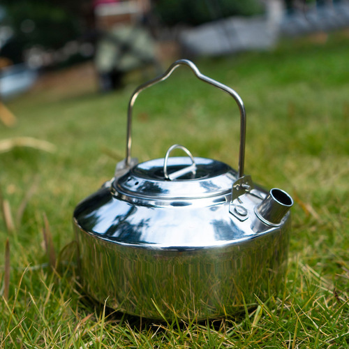 Outdoor stainless steel kettle camping mountaineering fishing portable tea kettle camping kettle self-driving picnic coffee pot
