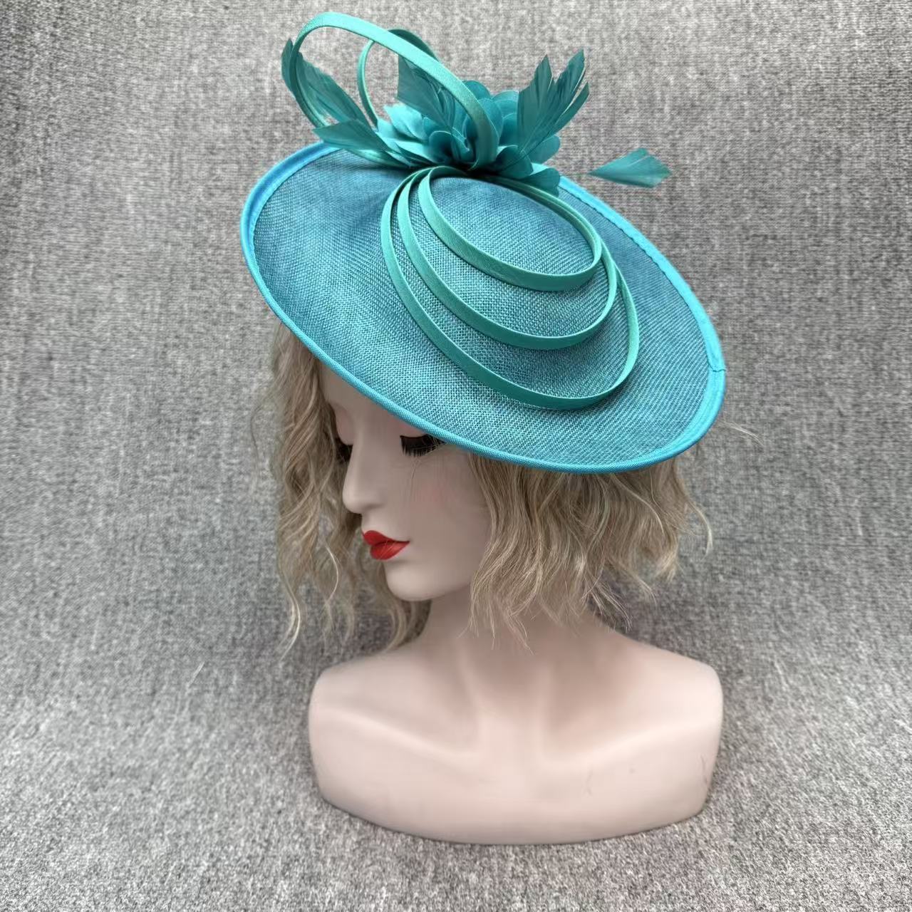 Foreign Trade Large Hat with Three Layers of Linen Yarn, High-End Headband, Headwear, Party Hair Accessory, Feathered Large Hat with Mesh