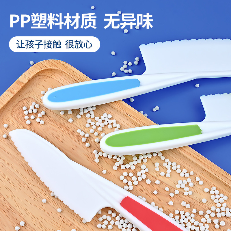 Children's safe harmless plastic knife for early age