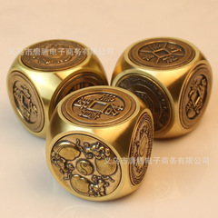 Brass Six-Sided Money Twist: A Copper Cube That Turns Fortune Around, Attracts Wealth, and Brings Abundance—Pure Copper Six-Sided Magic Cube Hand Spinner, Miniature Copper Craft, Small Copper Artwork