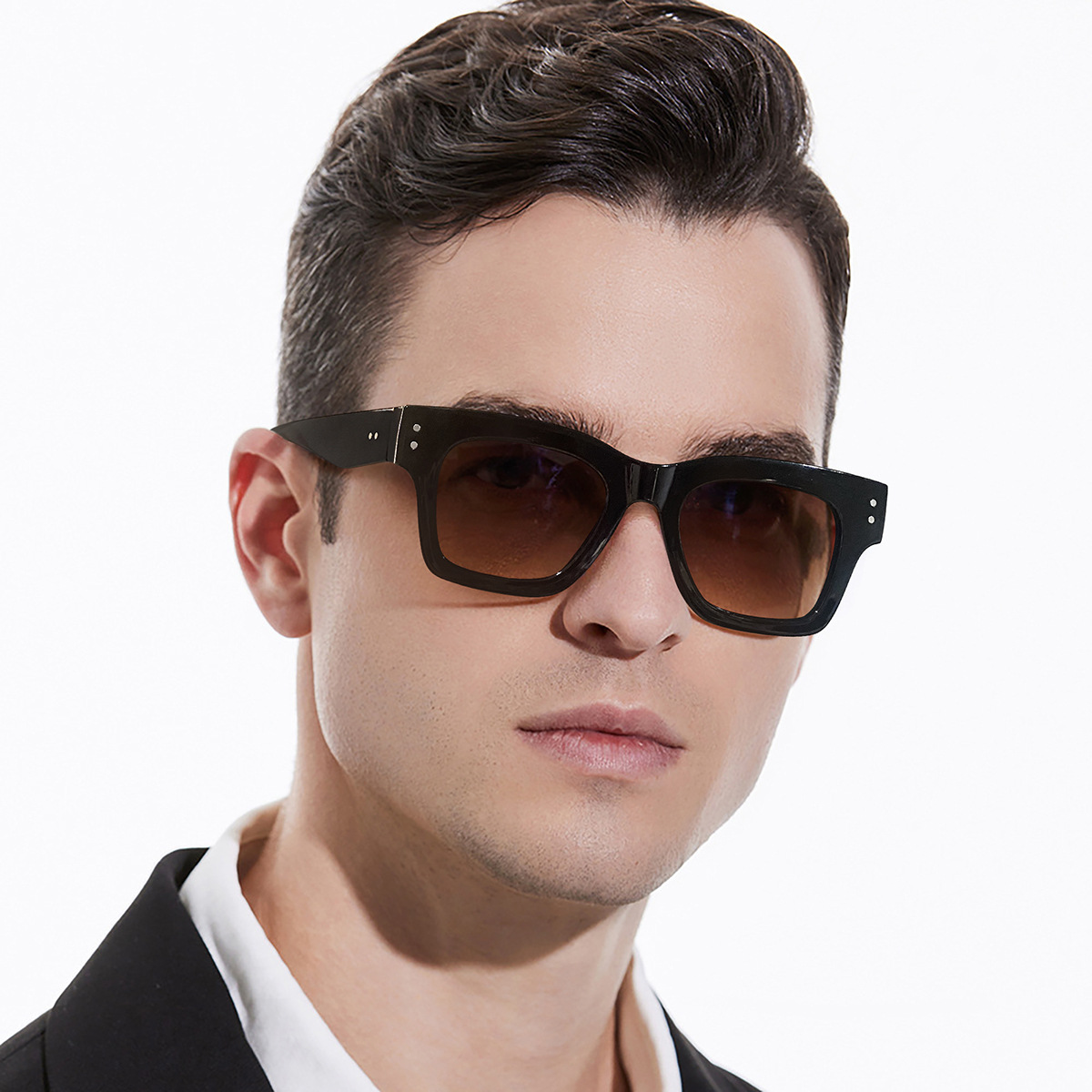 2024 nuevo estilo cuadrado todo fósforo personalidad retro arroz con uñas gafas de sol mujeres simples gafas anti-azul gafas de marco de miopía