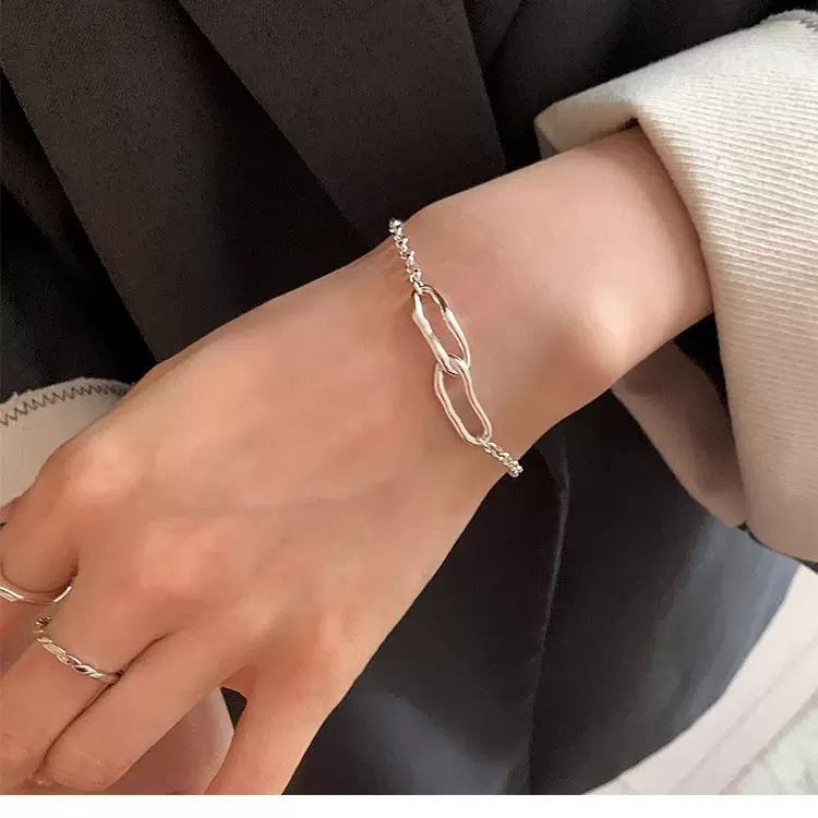 韩版小众设计链条简约手链女轻奢小众高级感手饰送闺蜜手饰礼物