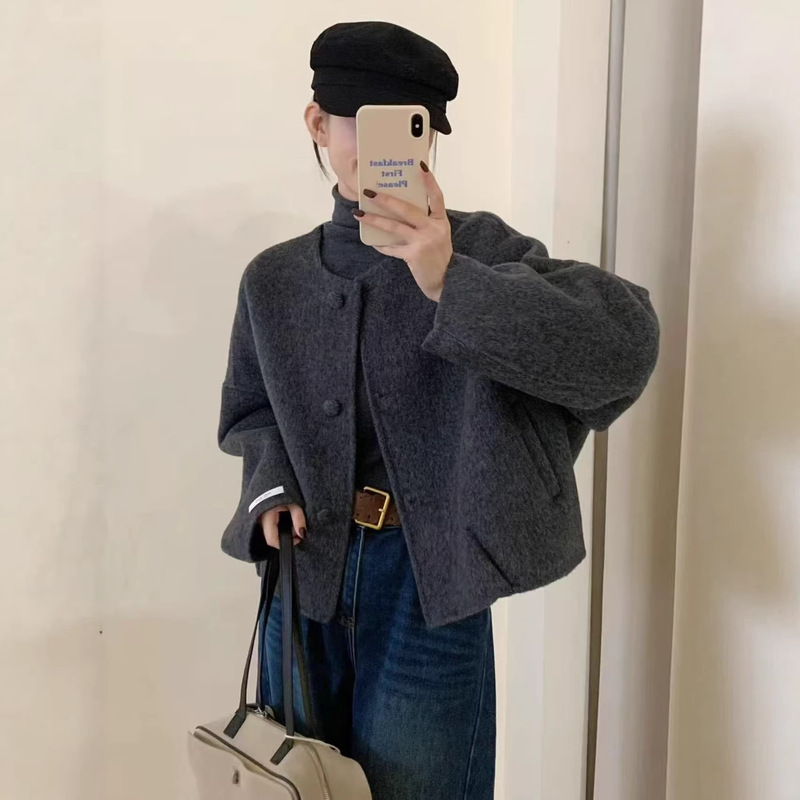 Wool Double-Sided Tweed Round-Neck Chanel-Style 2026 Spring and Autumn Fashion Elegant Loose Short Coat Versatile Women's Top Wool Double-Sided Tweed Round-Neck Chanel-Style 2026 Spring and Autumn Fashion Elegant Loose Short Coat Versatile Women's Top