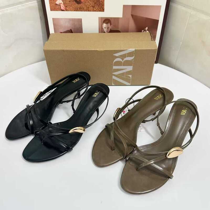 Za2025 New Autum Style Golden Personalized Open-Toe One-Line Metal Strap Back Strap Buckle Stiletto Sandals for Women
