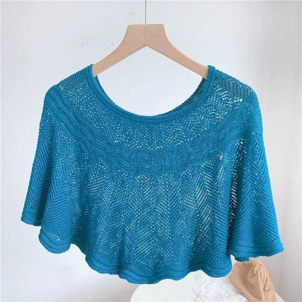 Blue (send brooch)