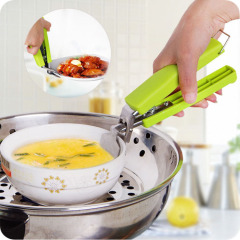 パーマ防止の挟み取りの碗の引き出し器の食器は土鍋の蒸し料理のクリップのステンレスの滑り止めの家庭用台所の食器を挟みます。