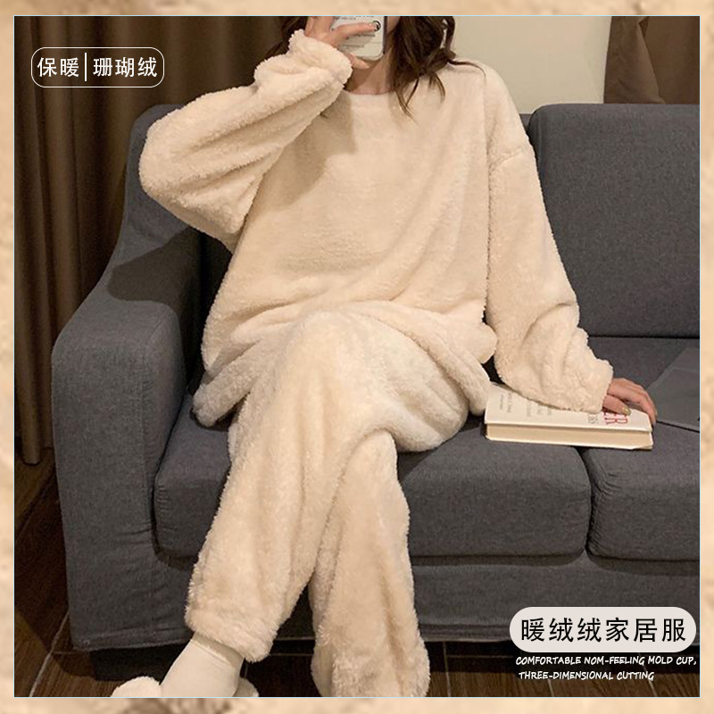 Pajamas for Women in Autumn and Winter, Cute Coral Velvet Thickeneded Fleece-Lined Loose Flannel Suit, Simple Women's Home Wear Winter Pajamas for Women in Autumn and Winter, Cute Coral Velvet Thickeneded Fleece-Lined Loose Flannel Suit, Simple Women's Home Wear Winter
