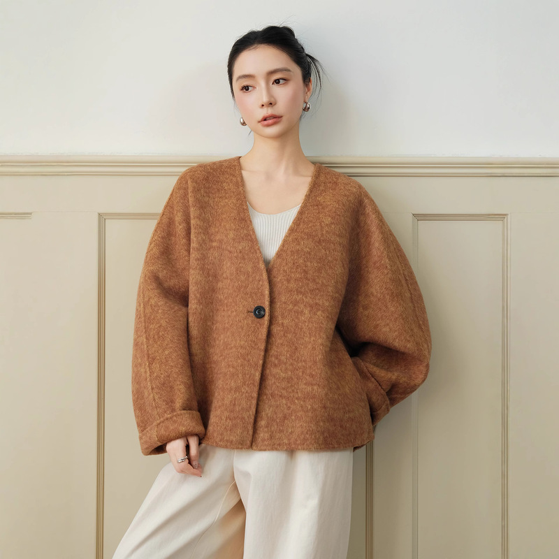 Maple Crystal Sand Camel Velvet High Count Sheep Wool 2025 Autumn New Double-Sided Woolen Coat Short Woolen Jacket for Women Maple Crystal Sand Camel Velvet High Count Sheep Wool 2025 Autumn New Double-Sided Woolen Coat Short Woolen Jacket for Women