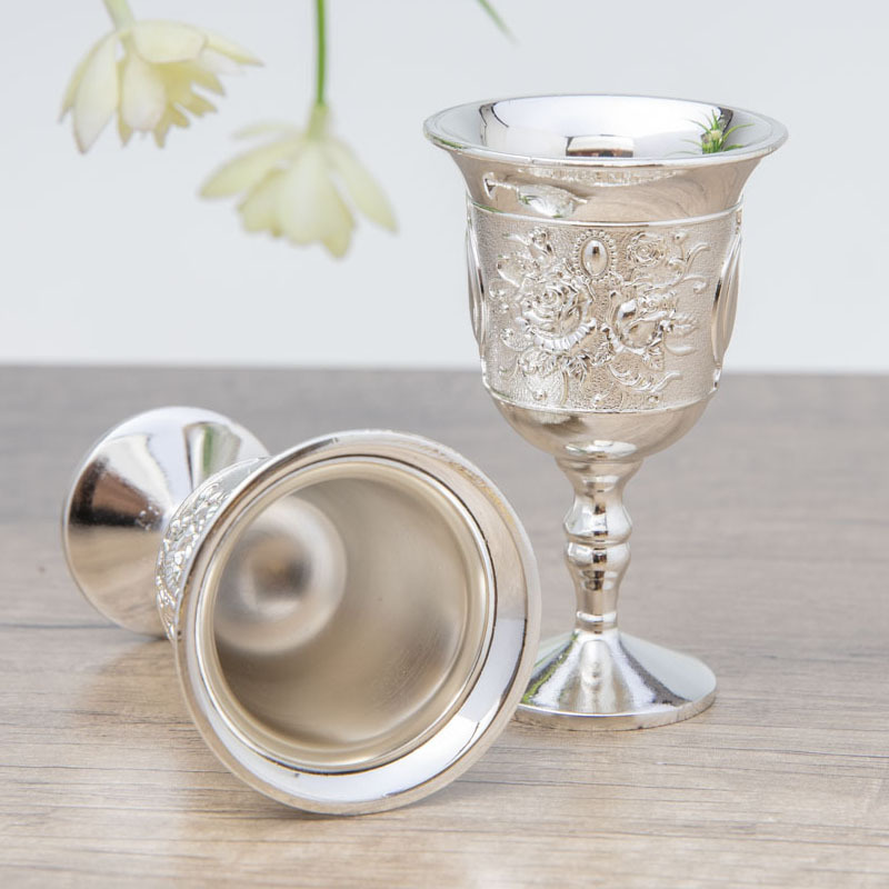 Nordic Luz de lujo regalo Copa traje decoración del metal vino blanco taza colgando espíritus taza al por mayor