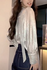 女性用長袖Vネックシャツ2025初秋の新しいスタイルファッショナブルな年齢軽減外国風カジュアルスリムトップ