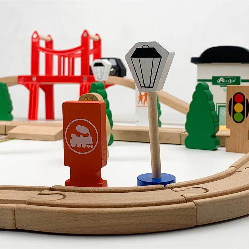 Tren de madera para niños Simulación de riel de madera Tren eléctrico Juego de madera de haya Regalo Compatible con Thomas Toys Puzzle Set Rail