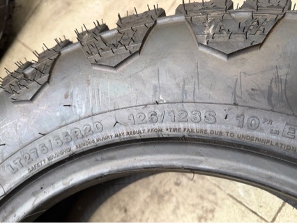 Brand new off-road tires 265/75R16 275/65R20 315/70R17, thickened, all-terrain universal