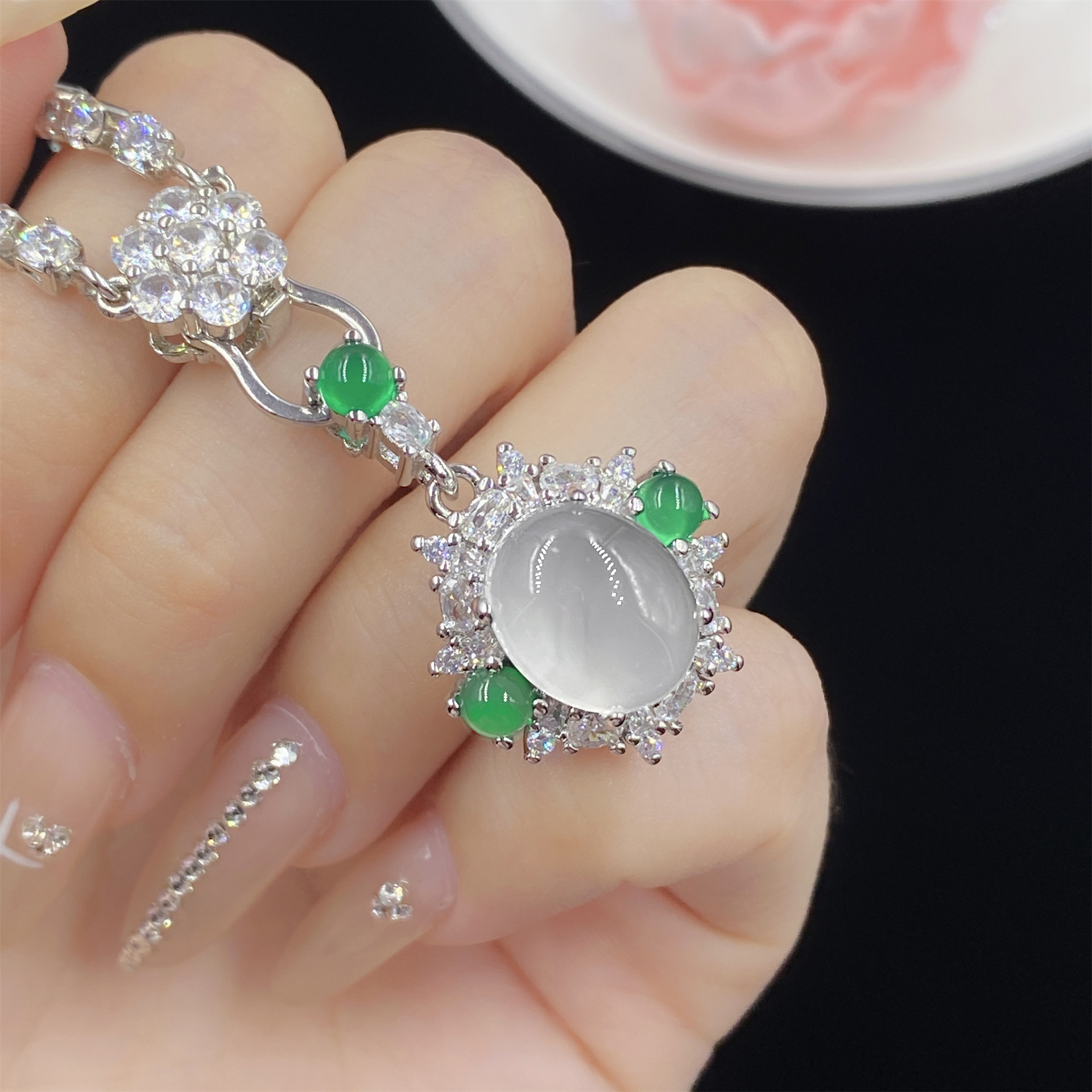 Agate set white jade