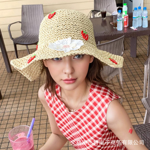 Sweet and Cute Foldable Women's Sunshade and Sun Protection Fisherman Hat for Summer Seaside Travel Large Brim Sun Hat