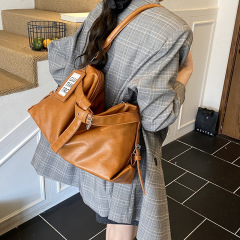 秋季包包女上班族大容量女士托特包2025新款软皮单肩通勤斜挎包