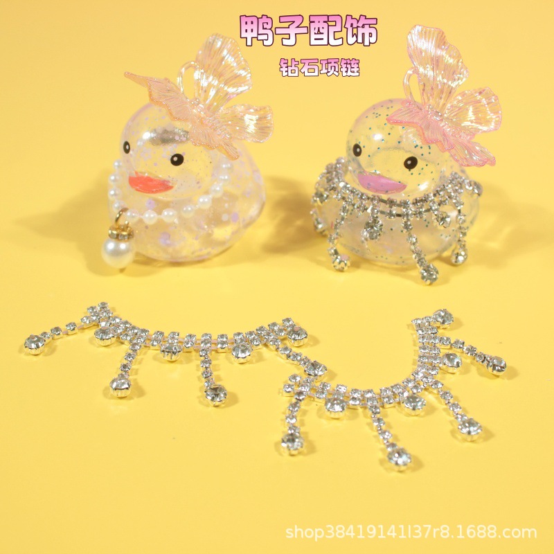 Accesorios de agua transfronterizos pato amarillo 8 sombrero bufandas decoración mano limón té de leche regalo